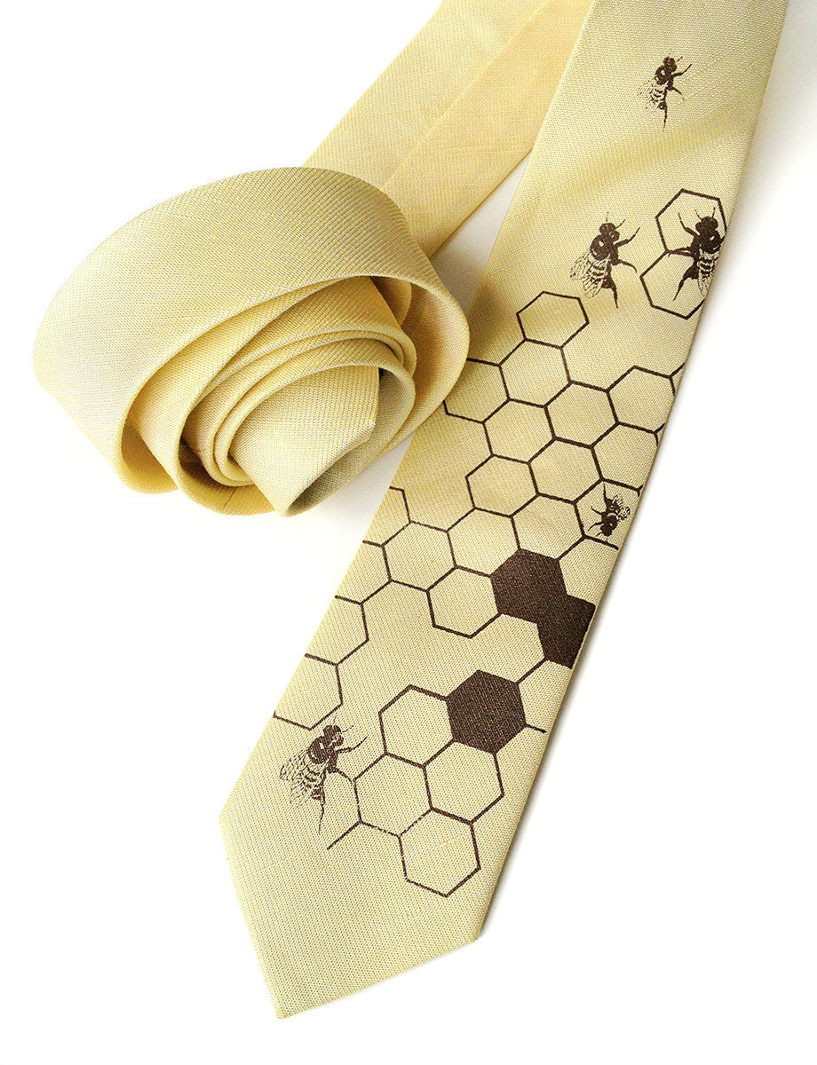 MENDEPOT Bee Necktie With Box Microfiber Jacquard Gold Bee Pattern tie at   Men's Clothing store