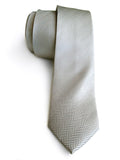 Men's silver herringbone silk tie